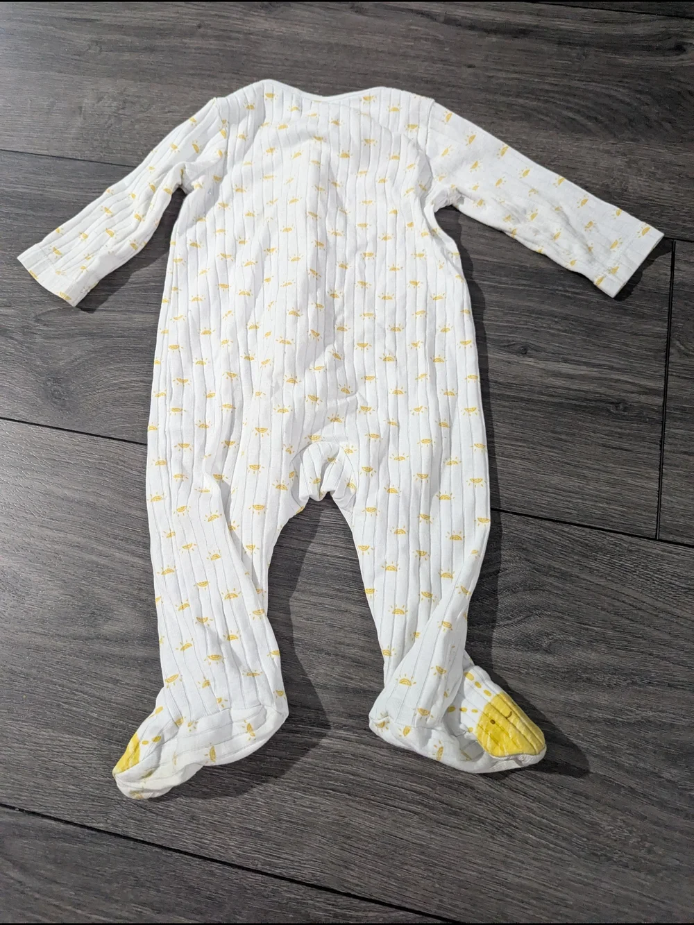 Set of 5 Mixed Carter's Pastel Baby Zipper Sleepers - Size 6 Months